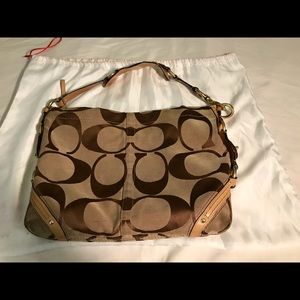 Coach logo shoulder bag